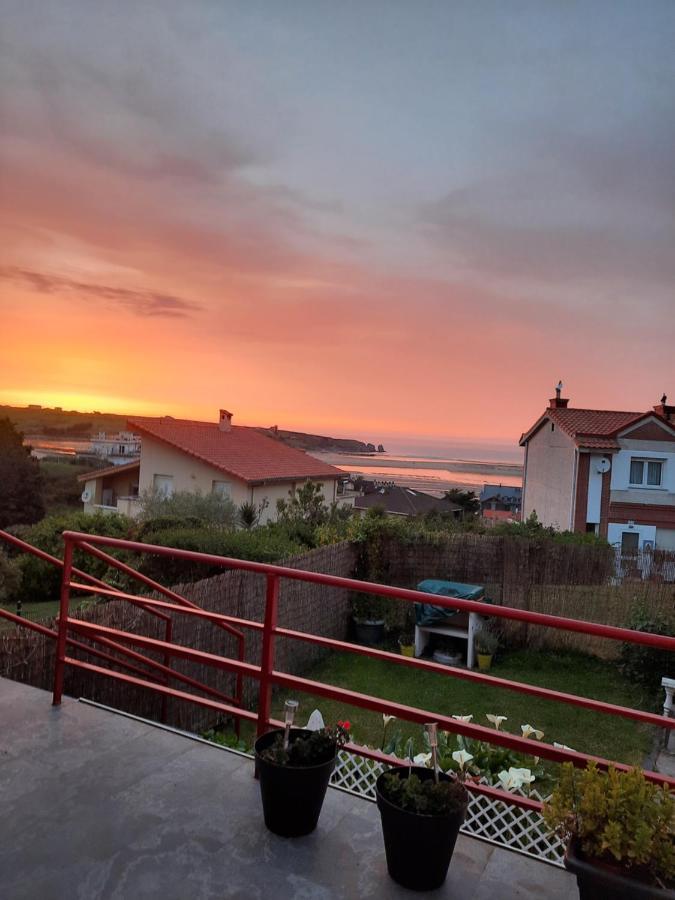 Adosado con vistas al mar los GIRASOLES Mogro Exterior foto